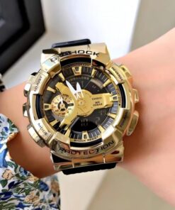 Casio g shock gm110 Gold