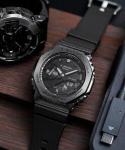 Casio g shock gm2100