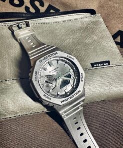 Casio g shock gm2100